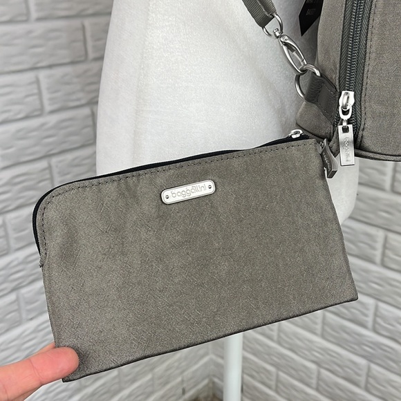 BAGGALLINI Metro Backpack With RFID Phone Wristlet STERLING SHIMMER NWT main image 5